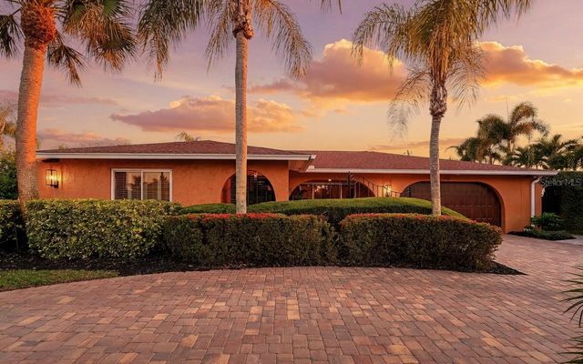 7137 WESTMORELAND DRIVE, Sarasota, FL 34243
