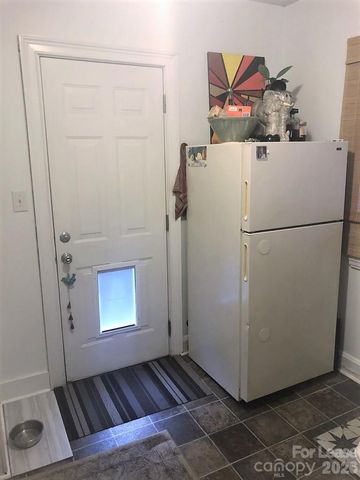 2728 Holt Street, Charlotte, NC 28205