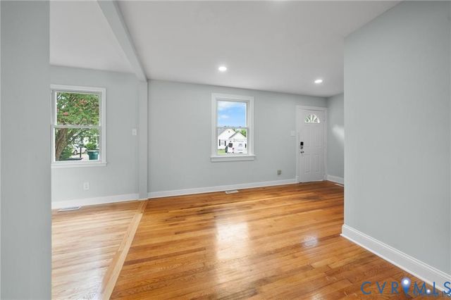 2105 Clarke St, Henrico, VA 23228