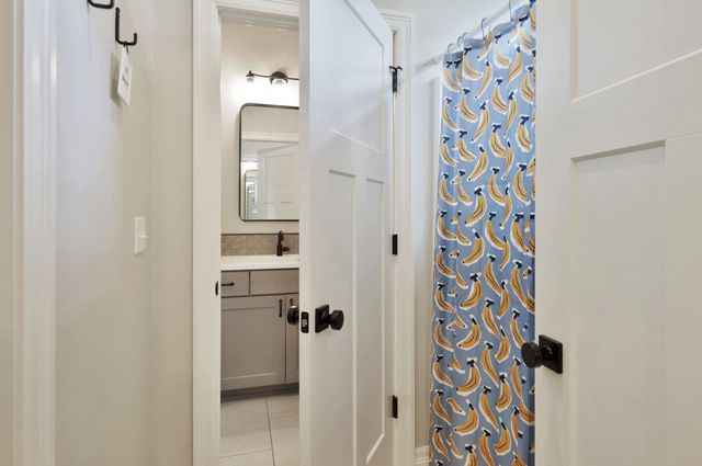 3971 E 63rd St S, Derby, KS 67037