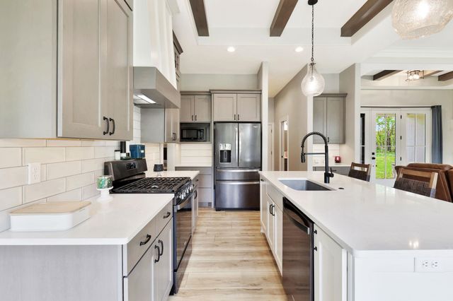 3971 E 63rd St S, Derby, KS 67037