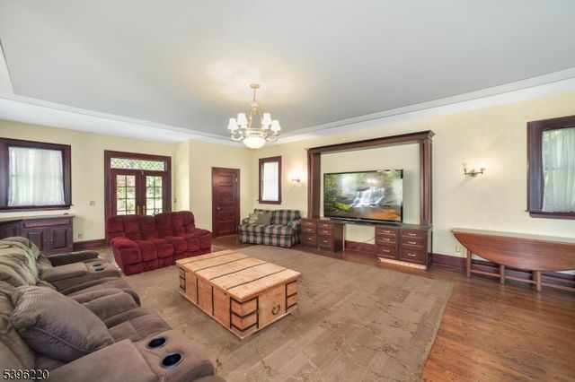 62 Canfield Rd, Morris Twp., NJ 07960