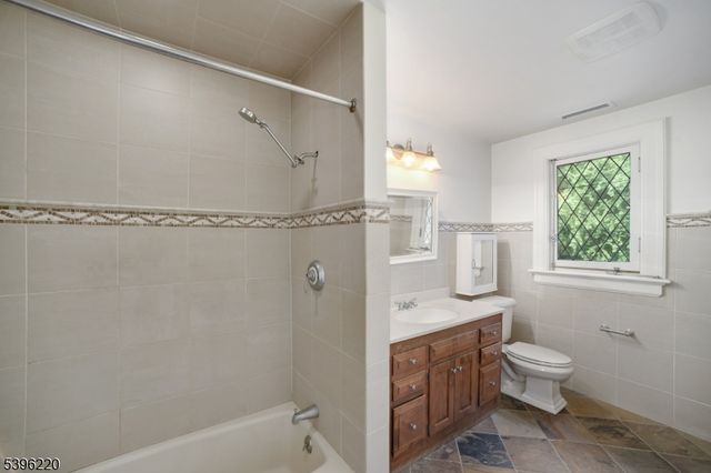 62 Canfield Rd, Morris Twp., NJ 07960