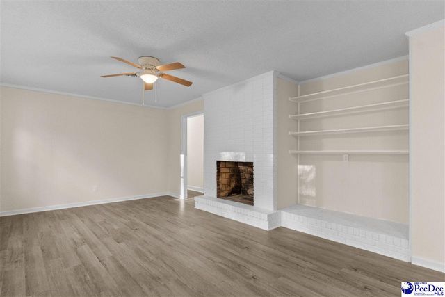 37 York St, Florence, SC 29506