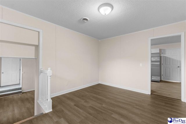 37 York St, Florence, SC 29506