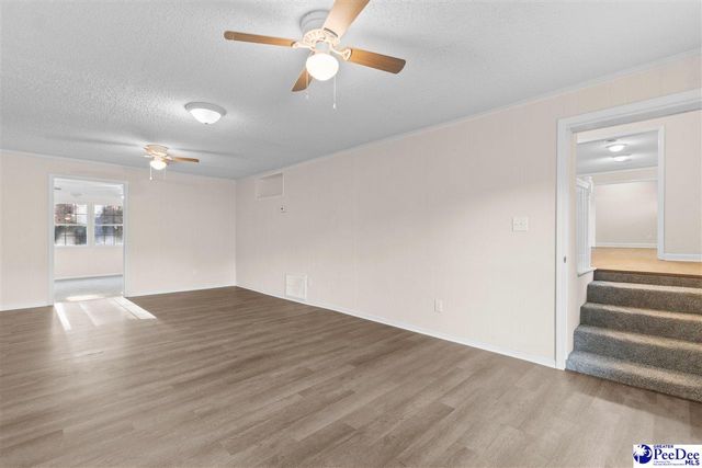 37 York St, Florence, SC 29506