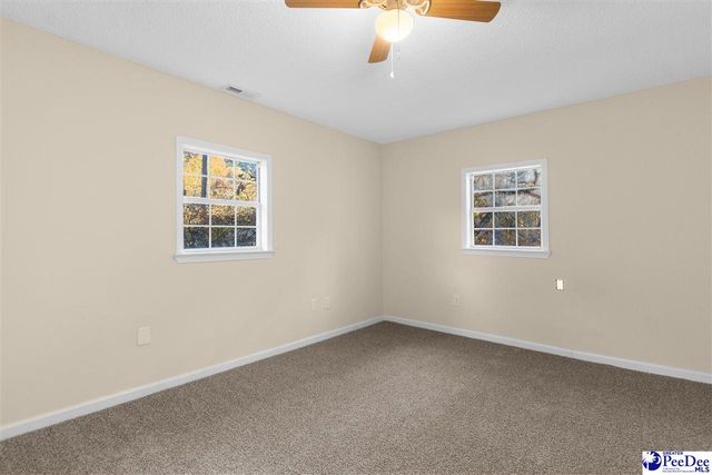 37 York St, Florence, SC 29506