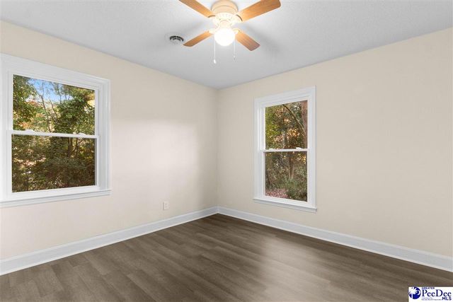 37 York St, Florence, SC 29506