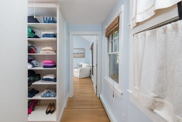 380 Beechwood St, Cohasset, MA 02025