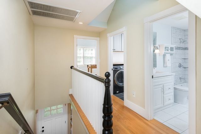 380 Beechwood St, Cohasset, MA 02025