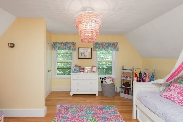 380 Beechwood St, Cohasset, MA 02025