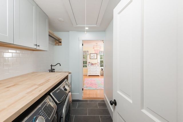 380 Beechwood St, Cohasset, MA 02025