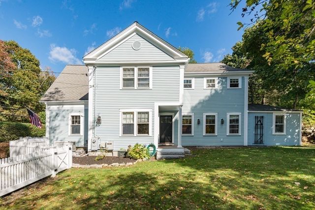 380 Beechwood St, Cohasset, MA 02025