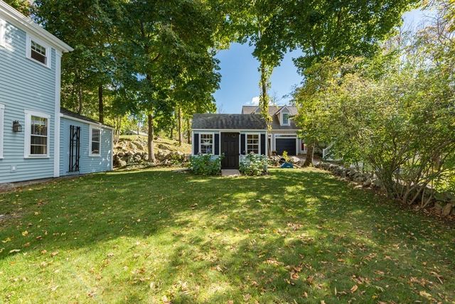 380 Beechwood St, Cohasset, MA 02025