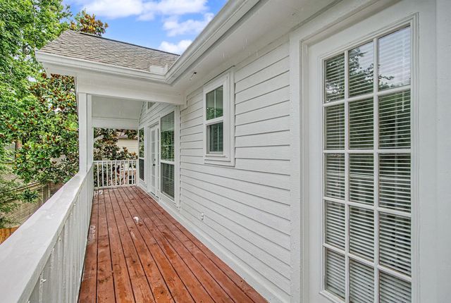 87 Rush Haven Drive, The Woodlands, TX 77381