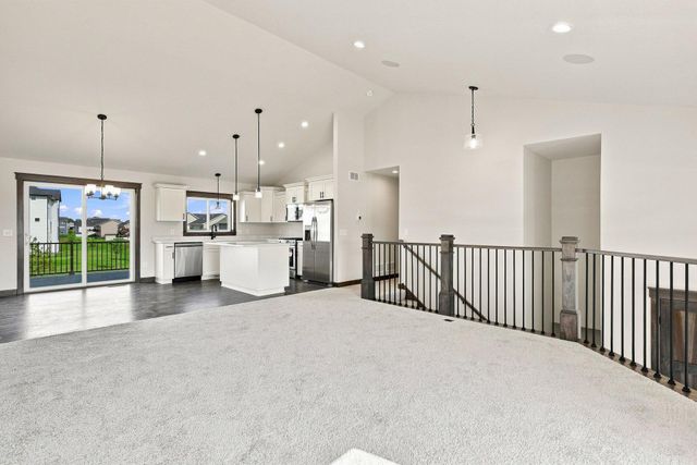 17762 Empire Trail, Lakeville, MN 55044