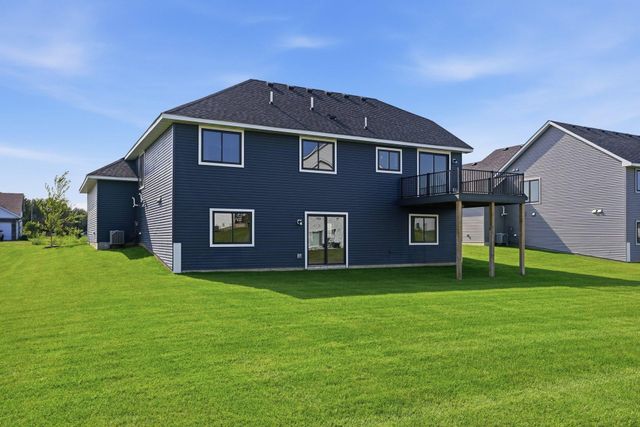 17762 Empire Trail, Lakeville, MN 55044