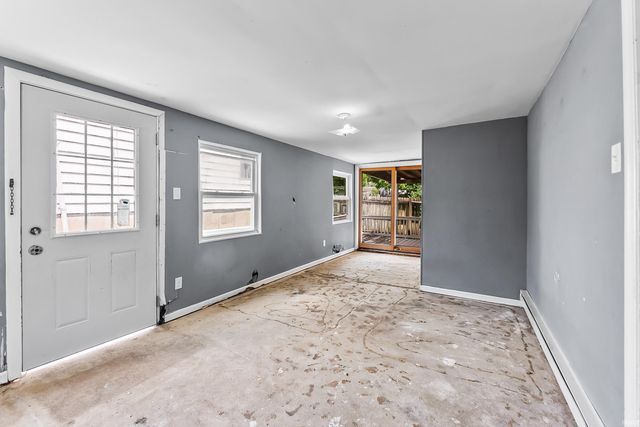 1828 mary Street, Fort Wayne, IN 46808
