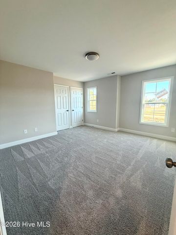 102 Palo Alto Park Drive, Maysville, NC 28555