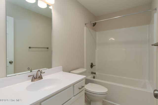 102 Palo Alto Park Drive, Maysville, NC 28555