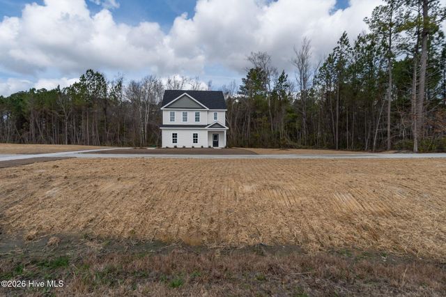 102 Palo Alto Park Drive, Maysville, NC 28555