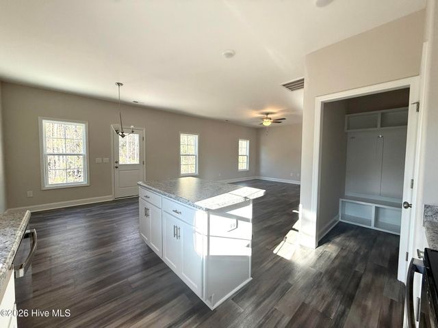 102 Palo Alto Park Drive, Maysville, NC 28555