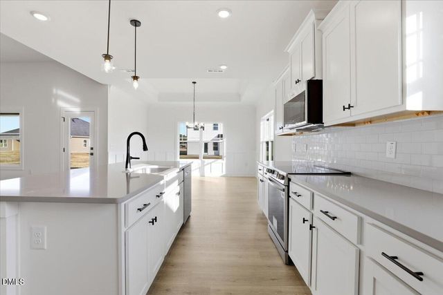 104 Manchester Court, La Grange, NC 28551