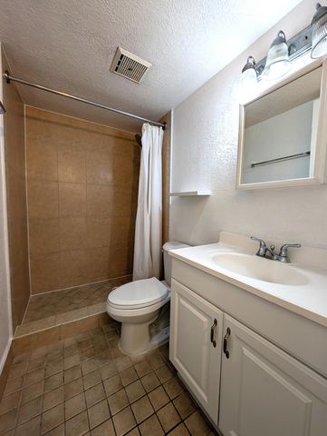 1720 NW N River Drive 209, Miami, FL 33125