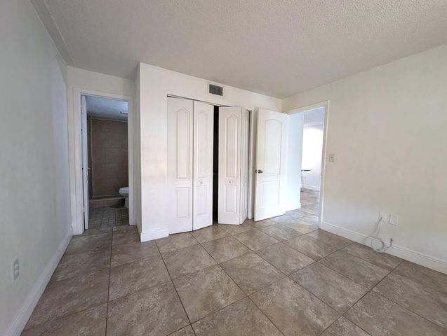 1720 NW N River Drive 209, Miami, FL 33125