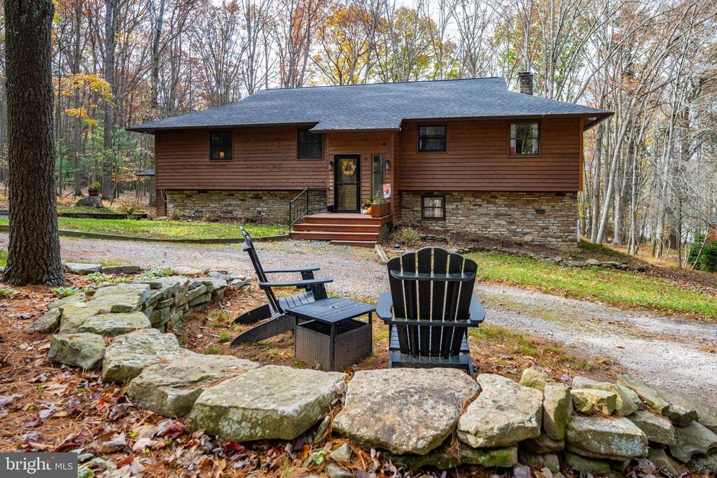 48 PINEY POINT DR, Swanton, MD 21561