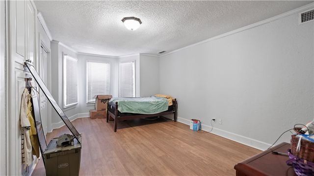 761 S 4th Street, Jesup, GA 31545