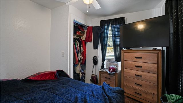 761 S 4th Street, Jesup, GA 31545