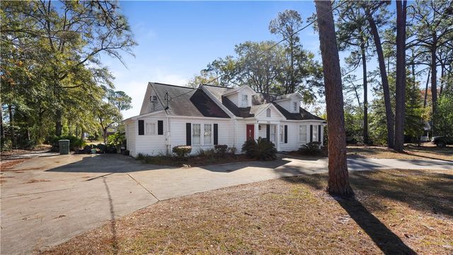761 S 4th Street, Jesup, GA 31545