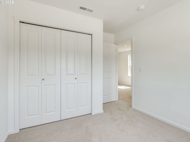 5907 Ne 121ST Way, Vancouver, WA 98686