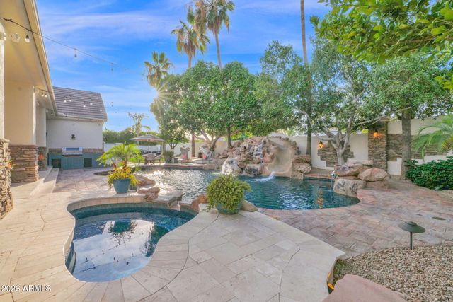 3520 E DOVER Street, Mesa, AZ 85213