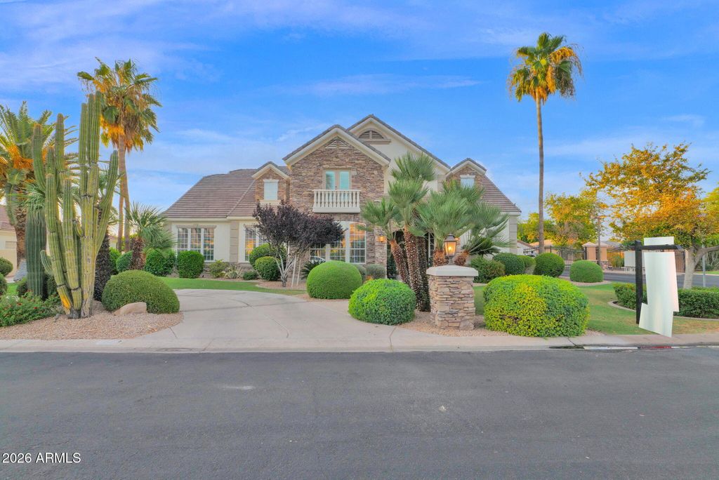 3520 E DOVER Street, Mesa, AZ 85213 — photo 4