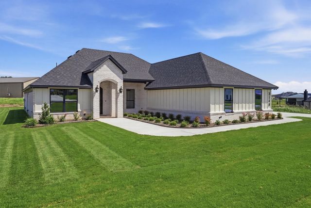 3148 Infinity Drive, Weatherford, TX 76087