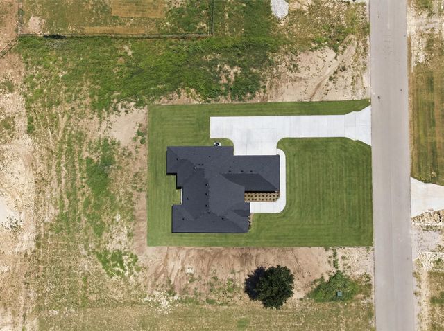 3148 Infinity Drive, Weatherford, TX 76087
