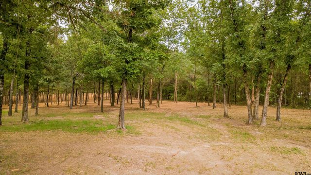 19301 FM 16 W, Lindale, TX 75771