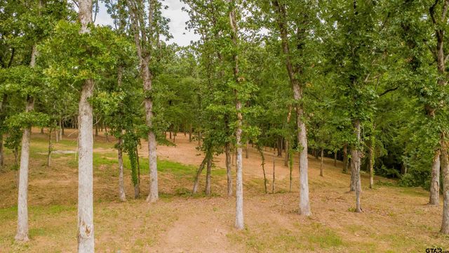 19301 FM 16 W, Lindale, TX 75771