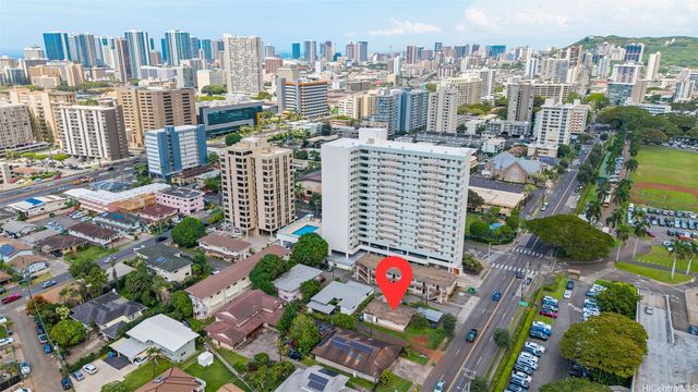 1817 Wilder Avenue, Honolulu, HI 96822