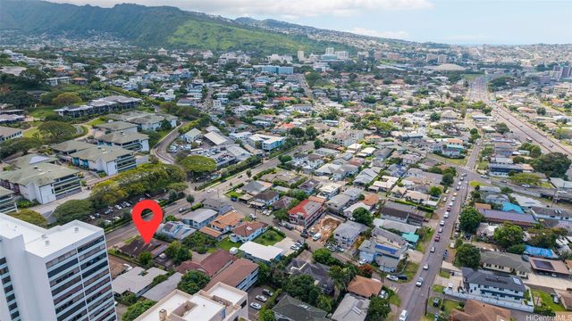 1817 Wilder Avenue, Honolulu, HI 96822