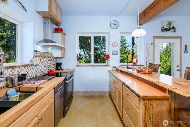 1648 Township Line Road, Port Angeles, WA 98362