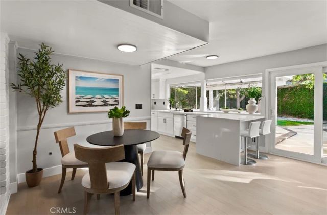 9882 Kings Canyon, Huntington Beach, CA 92646