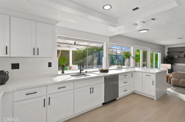 9882 Kings Canyon, Huntington Beach, CA 92646