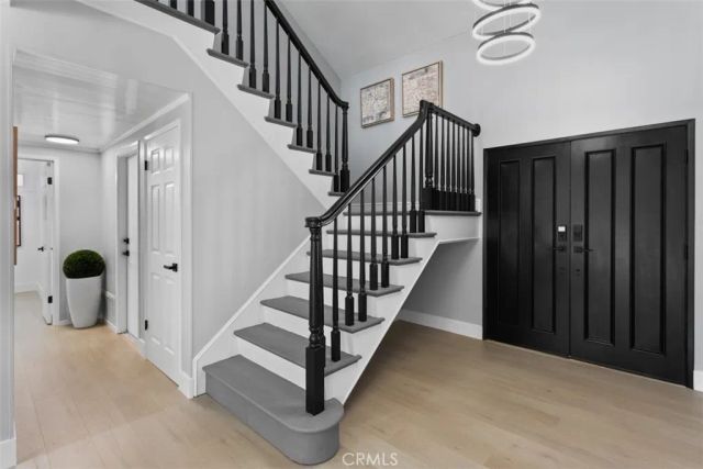 9882 Kings Canyon, Huntington Beach, CA 92646