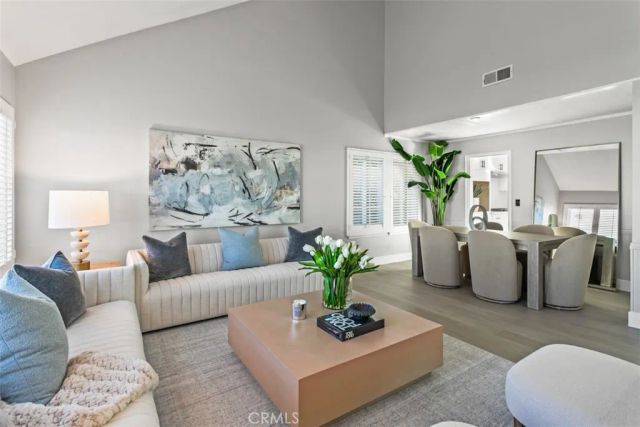 9882 Kings Canyon, Huntington Beach, CA 92646