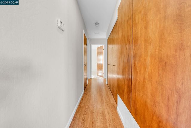 1383 Hull Ln, Martinez, CA 94553