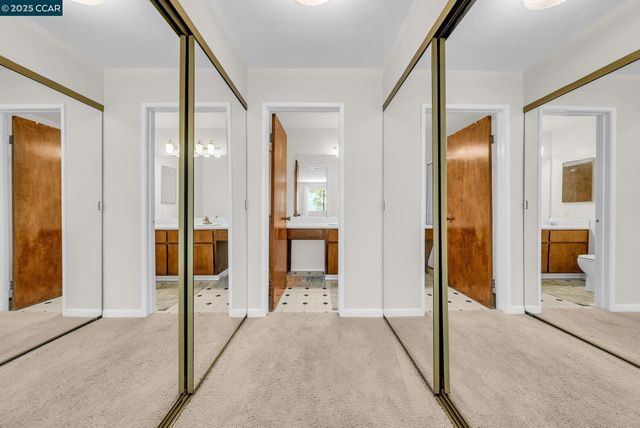 1383 Hull Ln, Martinez, CA 94553