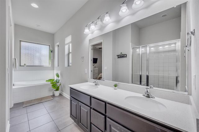 1612 Arcilla ST, Austin, TX 78741